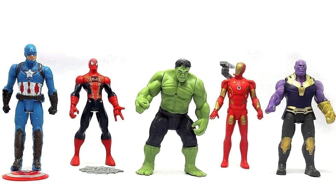 Action Figure Play Set : Captain America, Hulk, Spider Man, Iron Man and Thanos