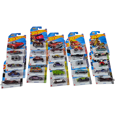 Original hot wheels combo (pack of 10 random models)
